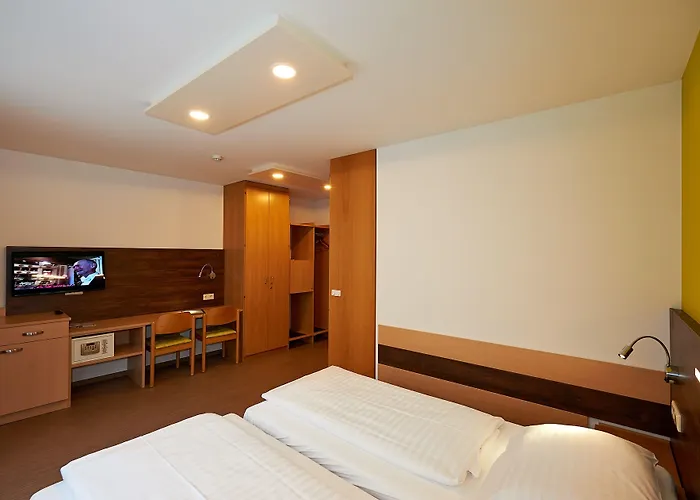 Hotel Kolping Zentral 2*