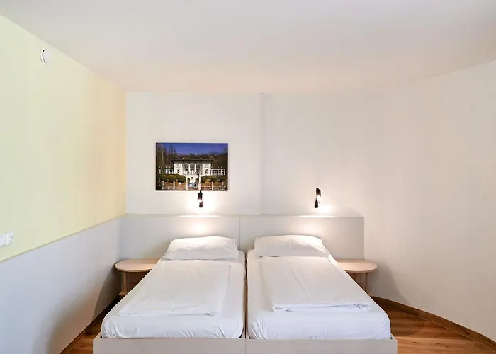 Kolping Zentral Hotel 2*